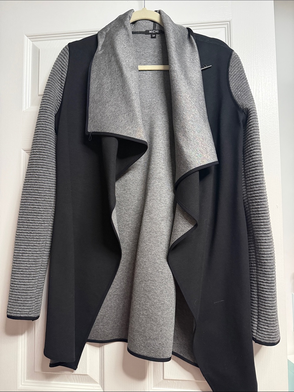 MICHI Two-Tone Black and Gray Open Draped Cardigan